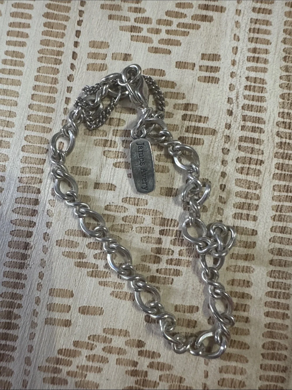 Medium twisted charm bracelet - Picture 2 of 3